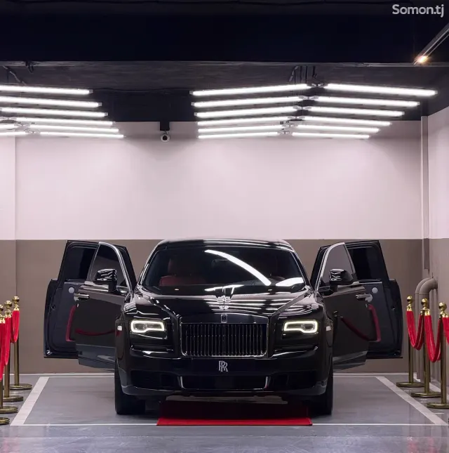 Rolls-Royce Ghost 2020 · 6.5 AT
