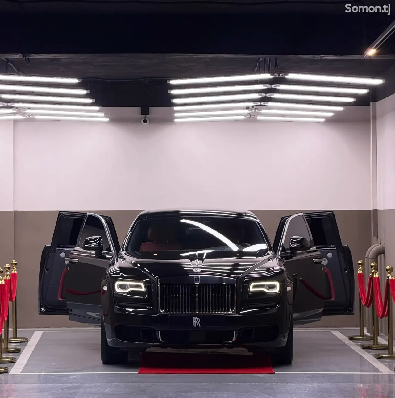 Rolls-Royce Ghost 2020 · 6.5 AT