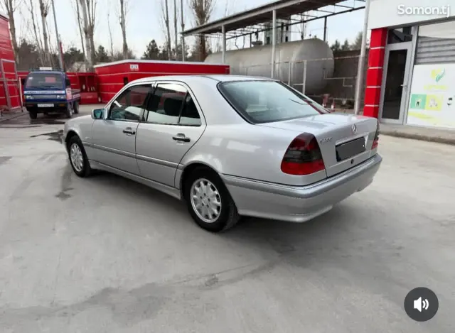 Mercedes-Benz C class 1999 · 2.0 MT