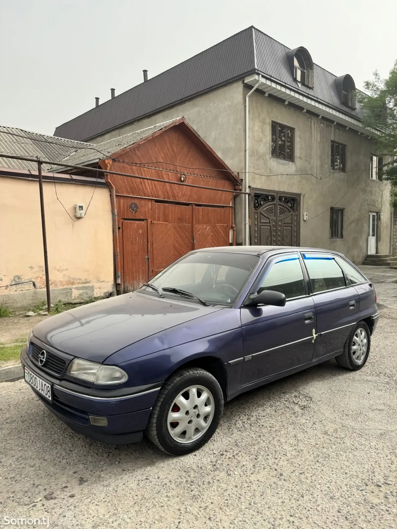 Opel Astra F 1997 · 1.6 MT