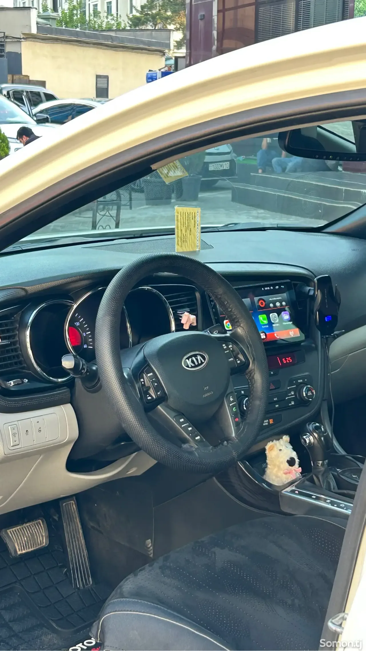 Kia K5 2012 · 2.4 AT