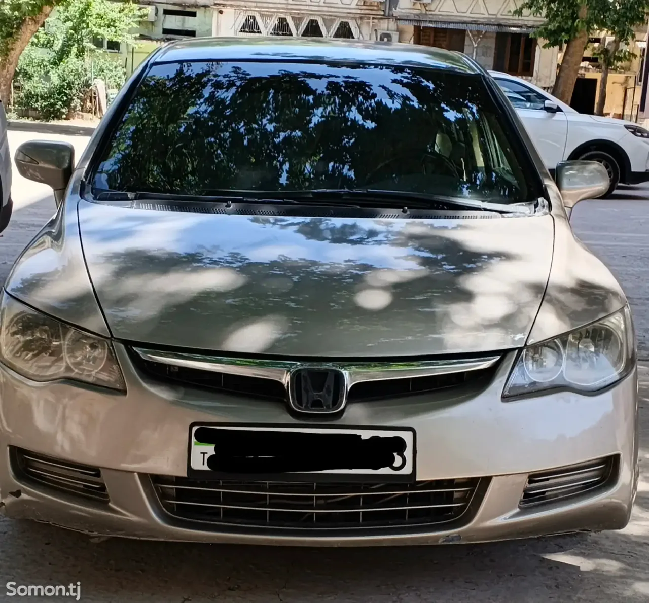 Honda Civic 2006 · 1.6 AT