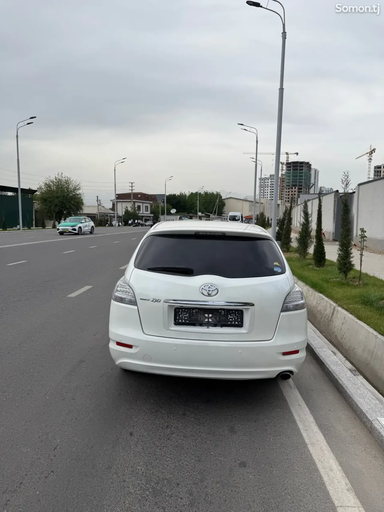 Toyota Mark X ZiO 2008 · 2.4 AT