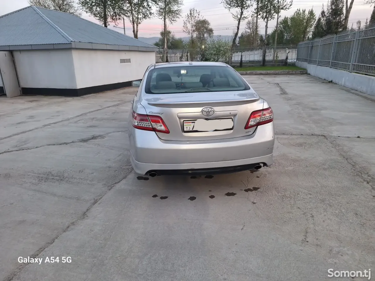 Toyota Camry 2011 · 2.5 AT
