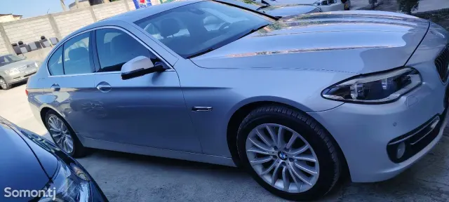 BMW 5 series 2014 · 2.0 AT
