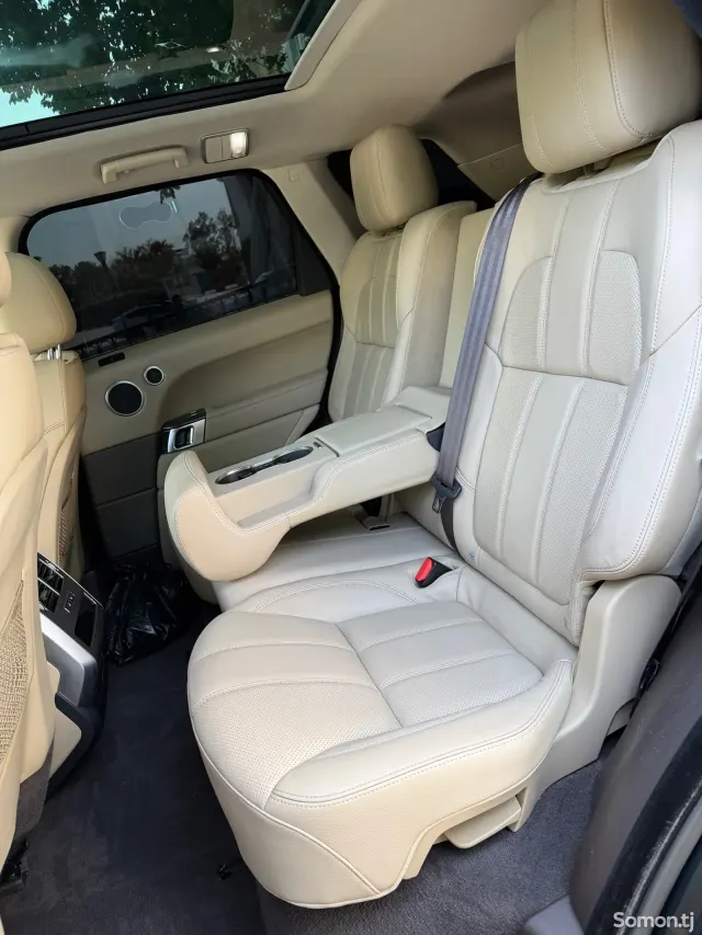Land Rover Range Rover Sport 2016 · 3.0 AT