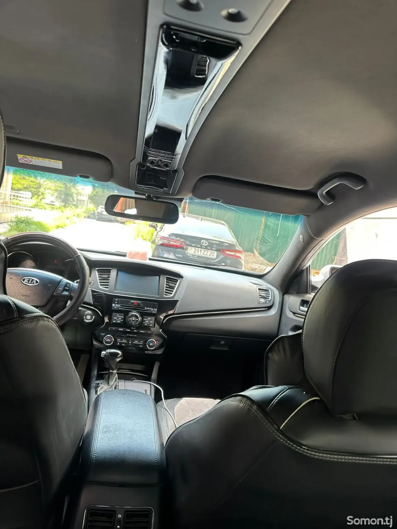 Kia K7 2010 · 3.5 AT
