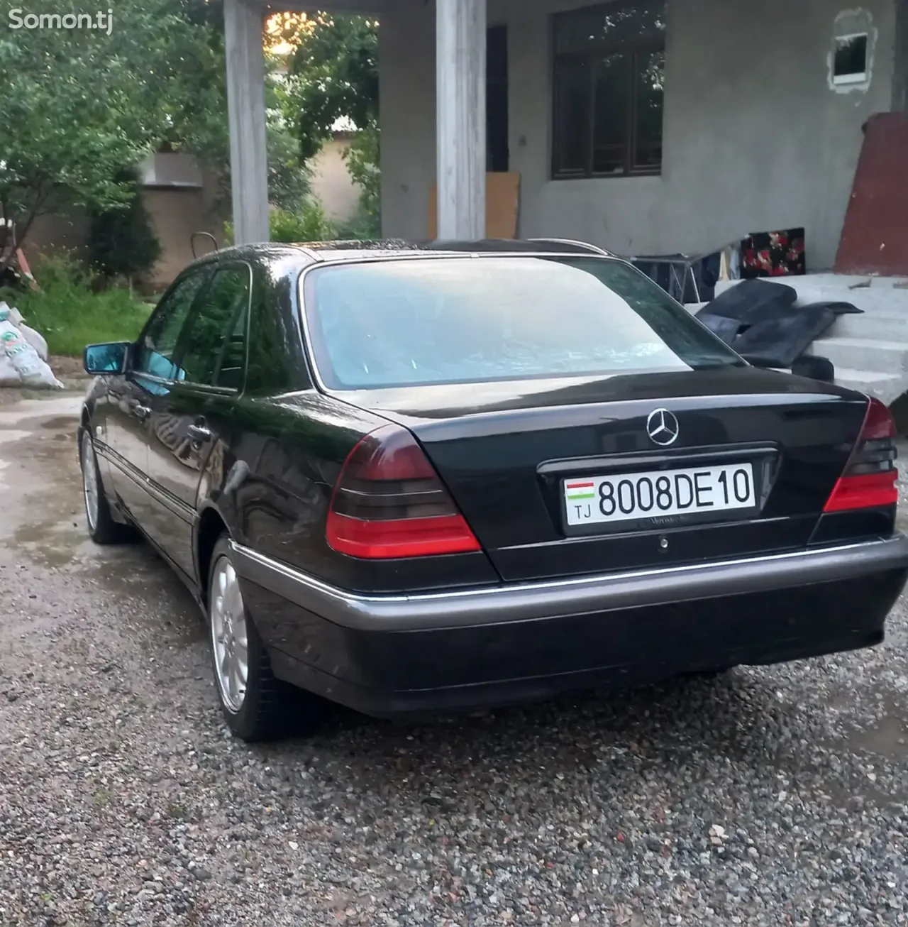 Mercedes-Benz C class 2000 · 2.4 AT