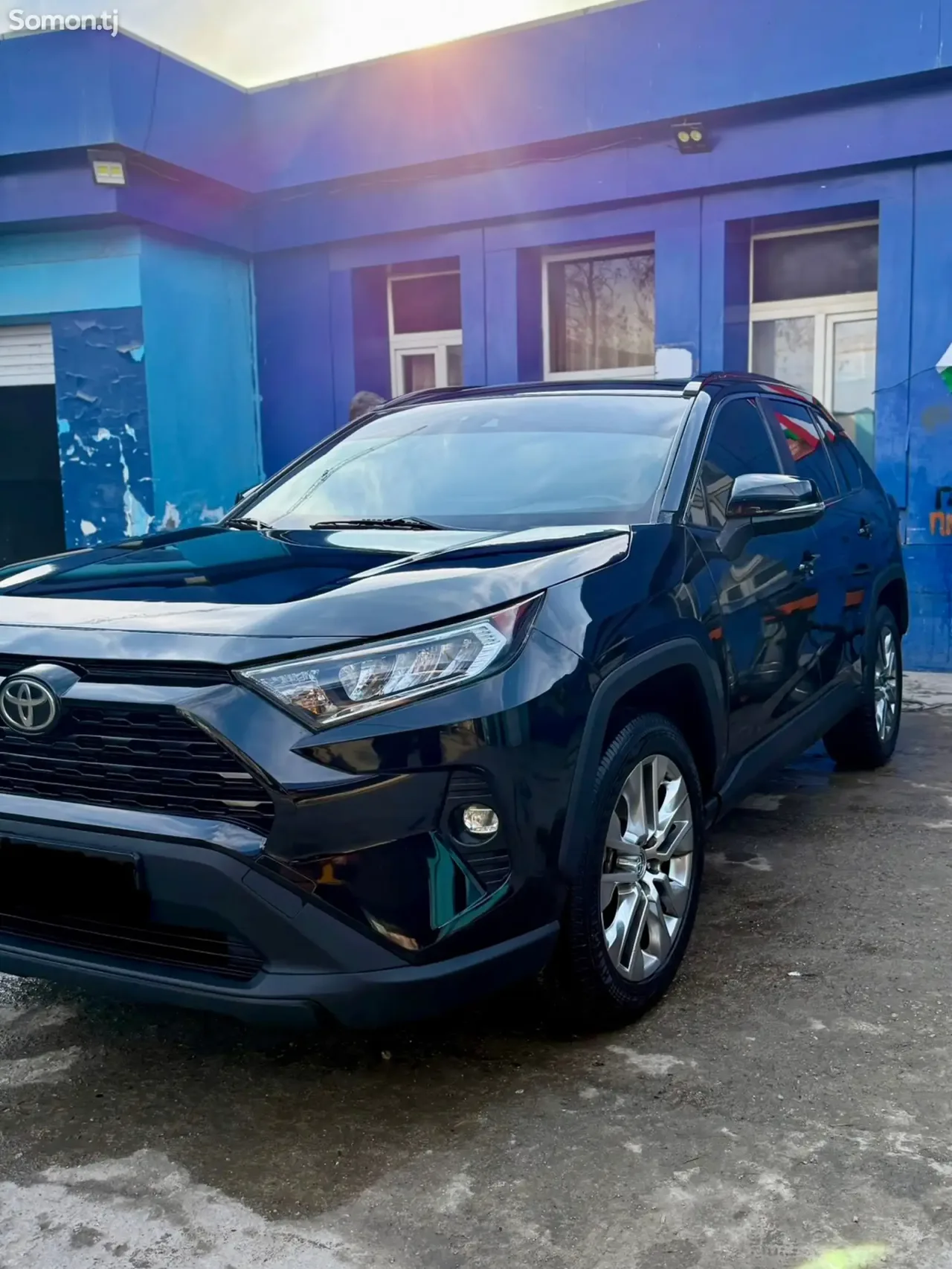 Toyota RAV 4 2020 · 2.5 AT