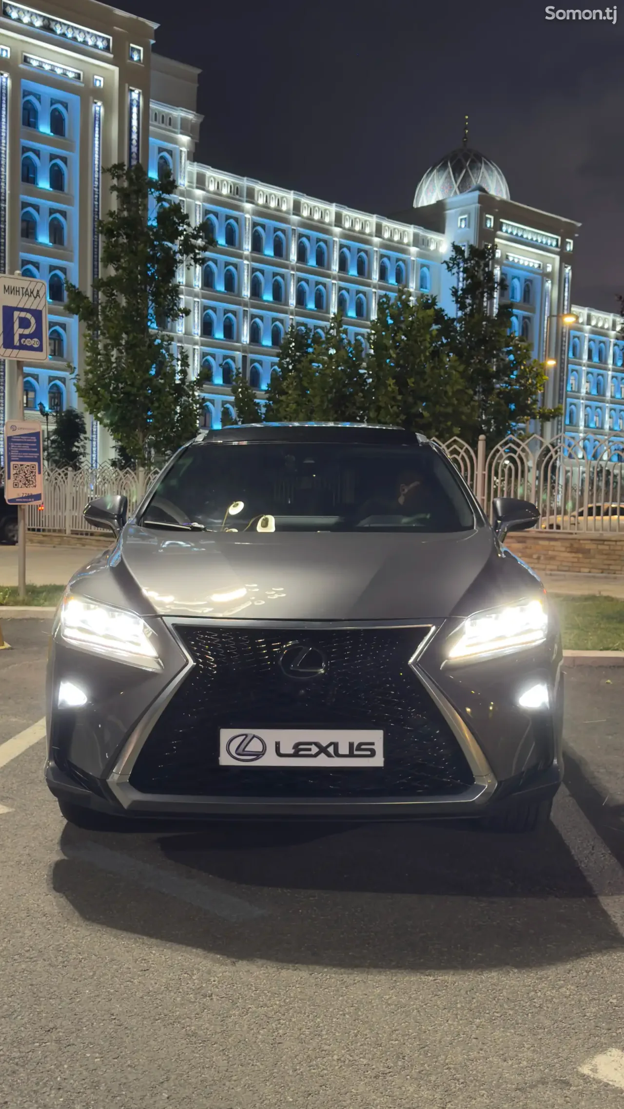 Lexus RX series 2016 · 3.5 AT