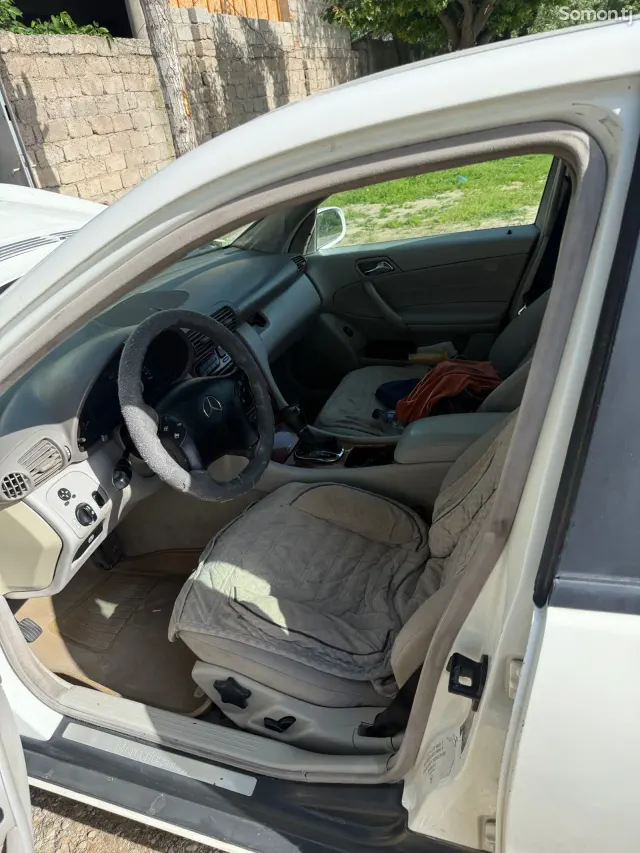 Mercedes-Benz C class 2003 · 2.0 AT