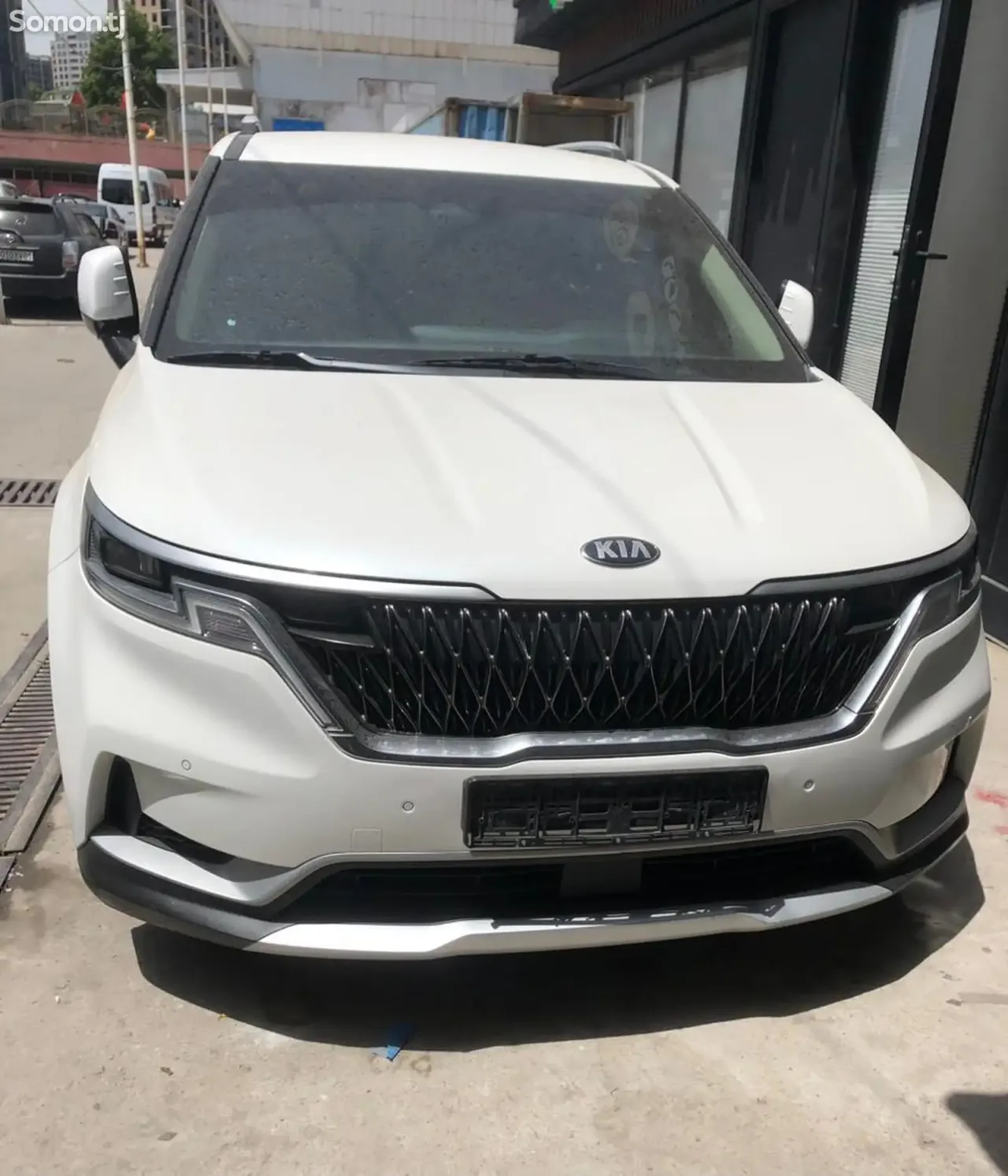 Kia Carnival 2021 · 3.5 AT