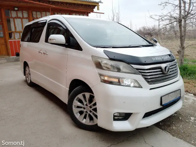 Toyota Vellfire 2014 · 2.4 AT