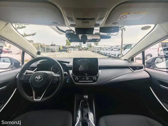 Toyota Corolla 2021 · 1.8 AT