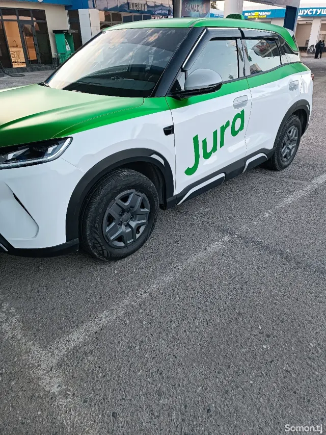 BYD Yuan Up 2025 · AT