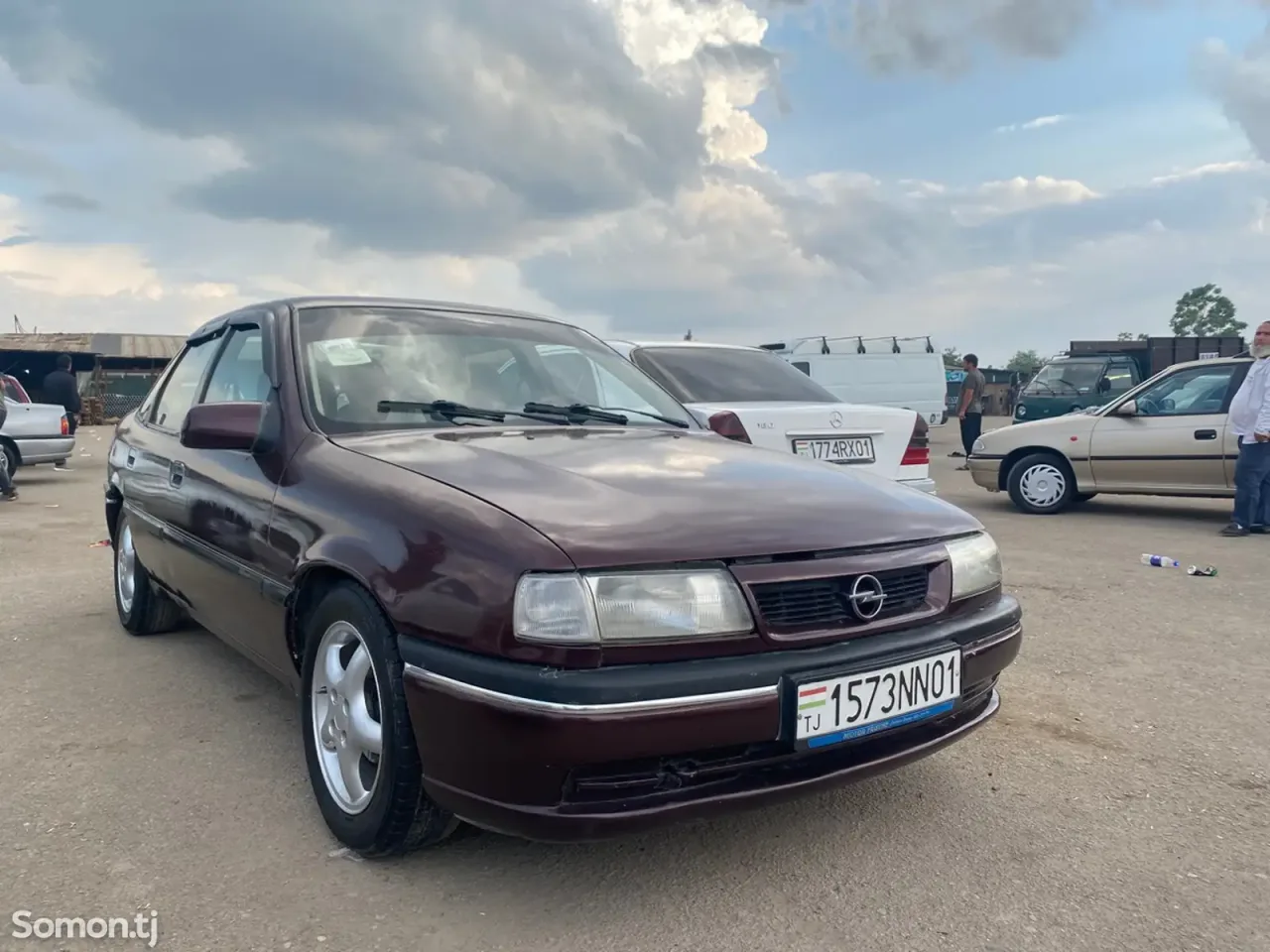 Opel Vectra A 1995 · 1.6 MT