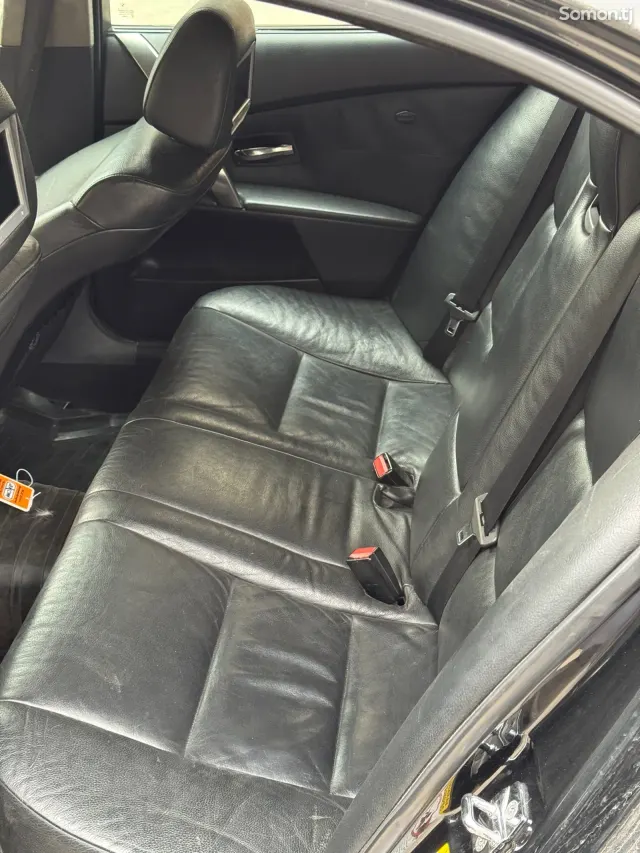BMW 5 series 2004 · 3.0 AT