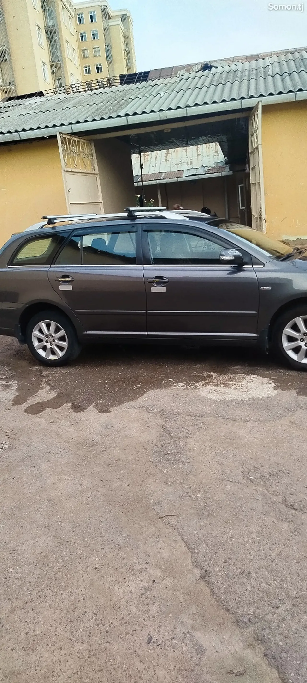 Toyota Avensis 2008 · 1.8 MT