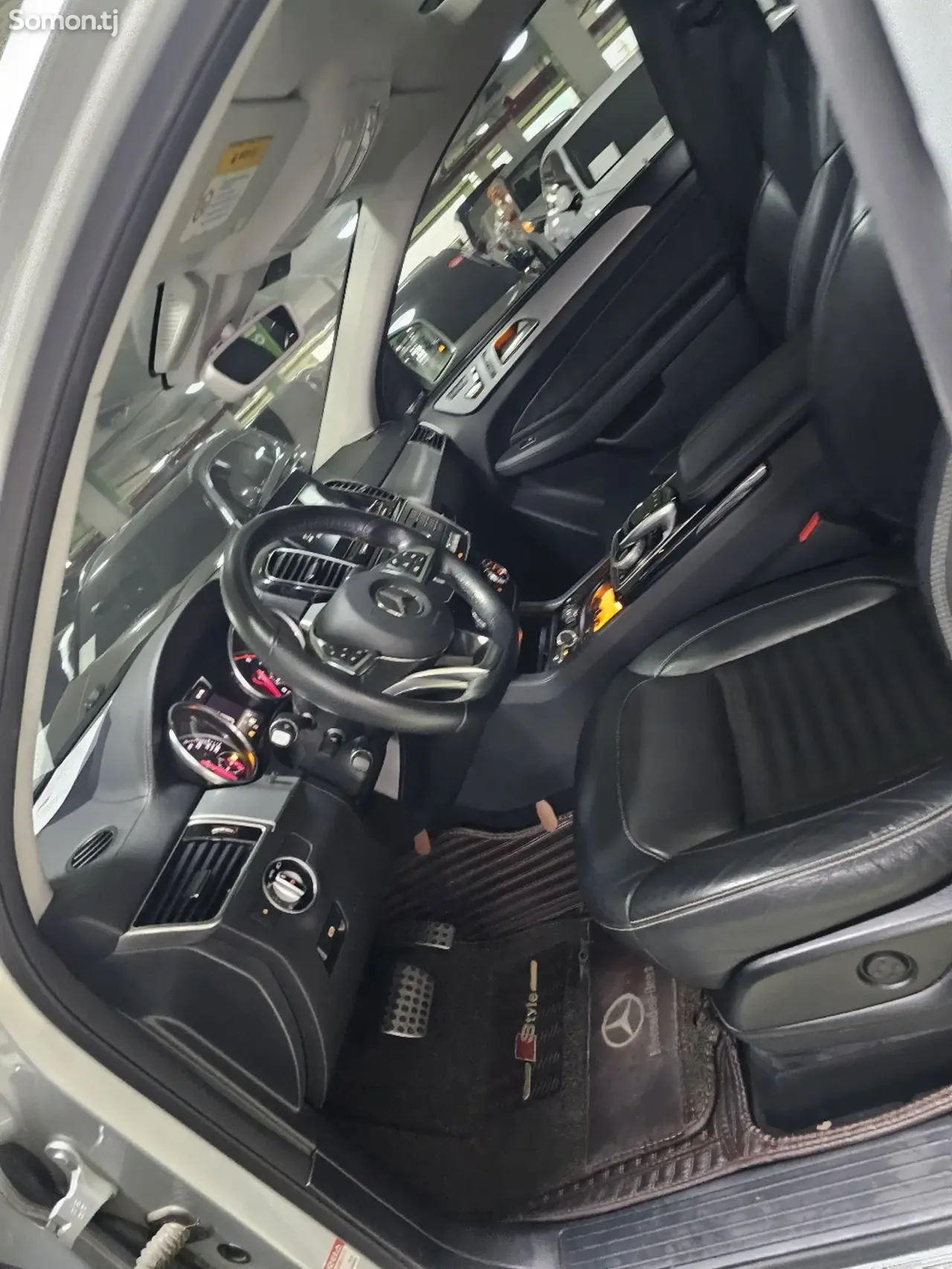 Mercedes-Benz GLE class 2016 · 3.0 AT