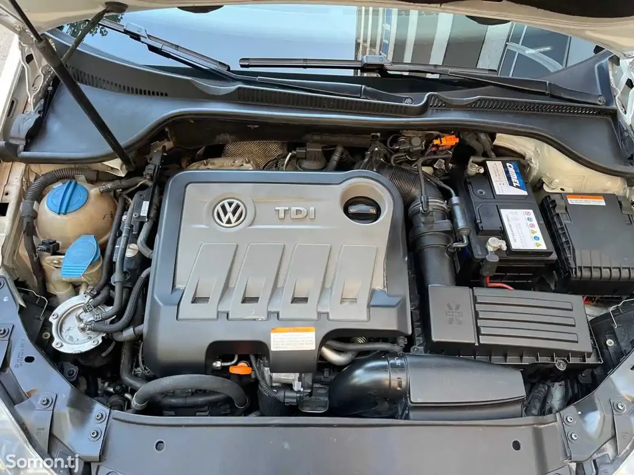 Volkswagen Golf 2012 · 2.0 AT