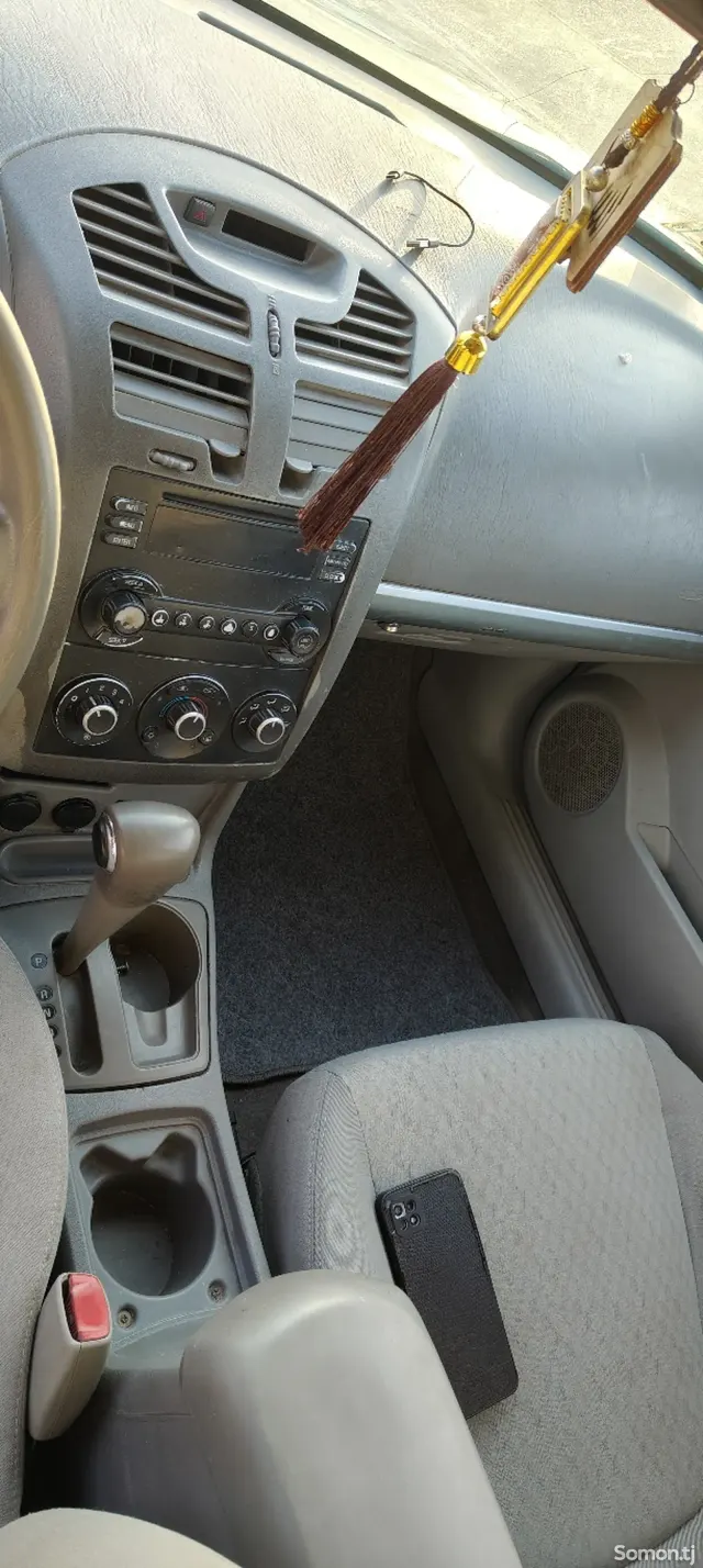 Chevrolet Malibu 2004 · 2.2 AT
