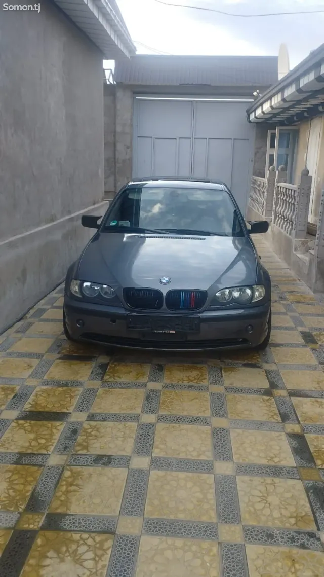 BMW 3 series 2003 · 2.0 MT