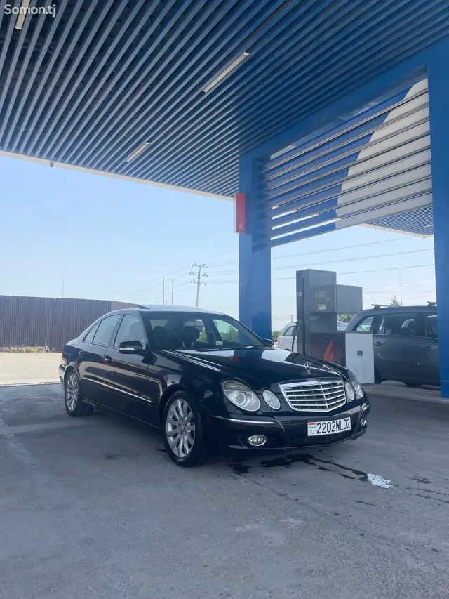 Mercedes-Benz E class 2009 · 2.8 AT
