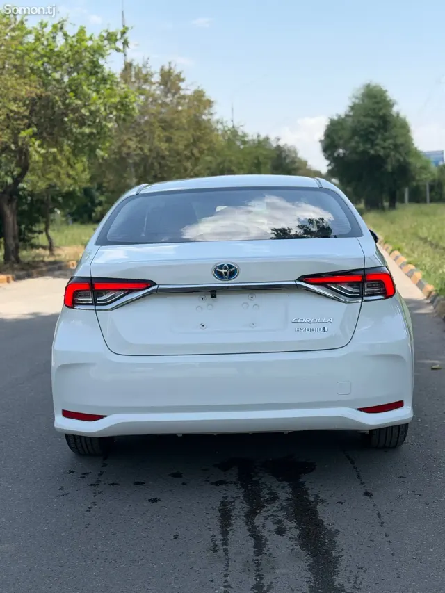 Toyota Corolla 2022 · 1.8 AT