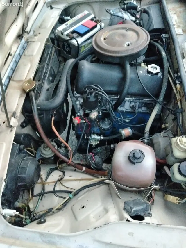 Lada (ВАЗ) 2107 1995 · 1.3 MT