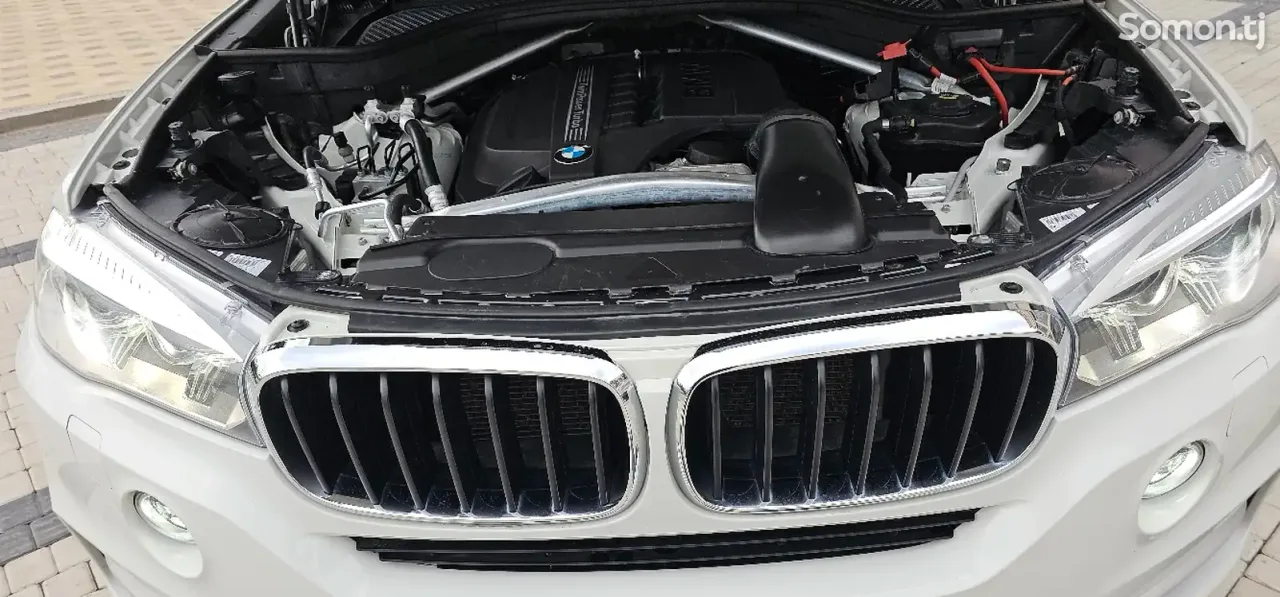 BMW X5 2014 · 3.5 AT