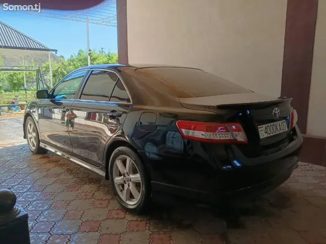 Toyota Camry 2007 · 2.4 AT