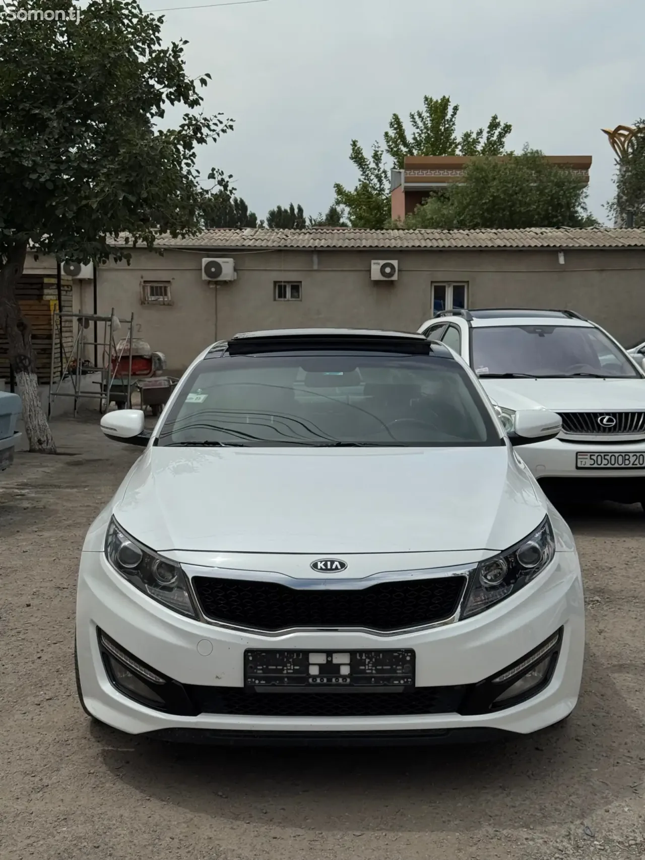 Kia K5 2011 · 2.0 AT