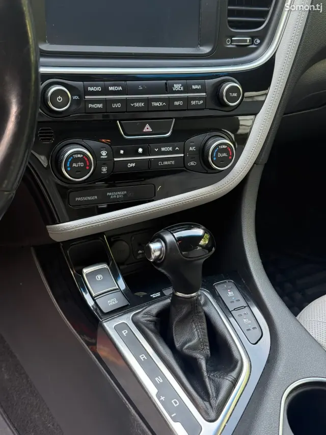 Kia Optima 2014 · 2.0 AT