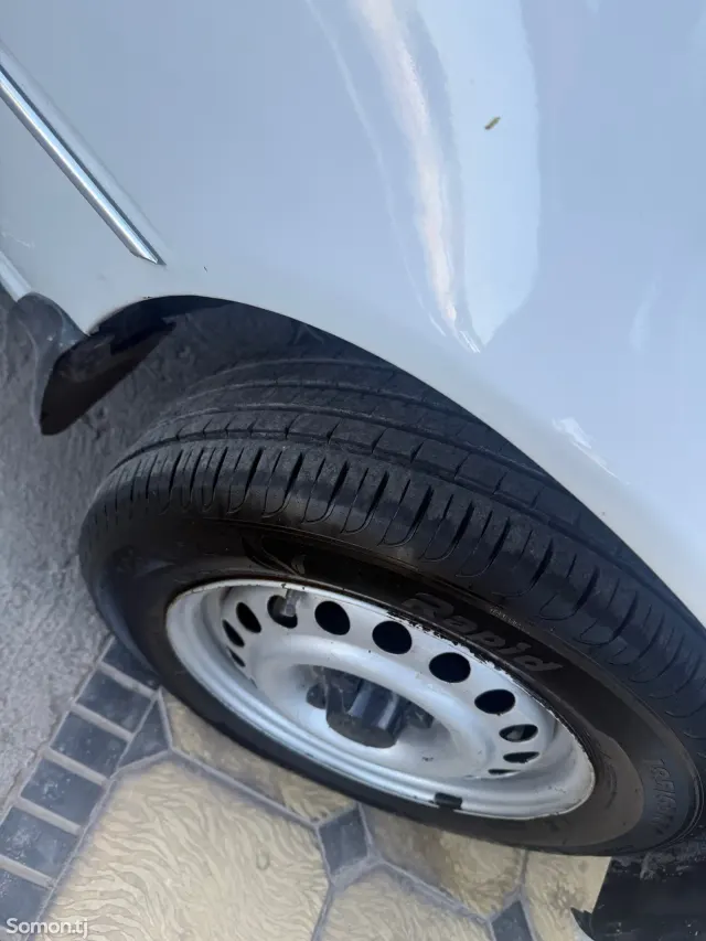 Daewoo Nexia 1996 · 1.6 MT