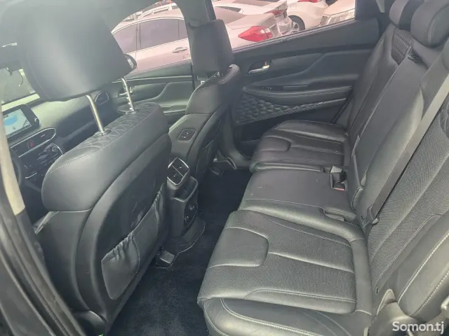 Hyundai Santa Fe 2019 · 2.0 AT
