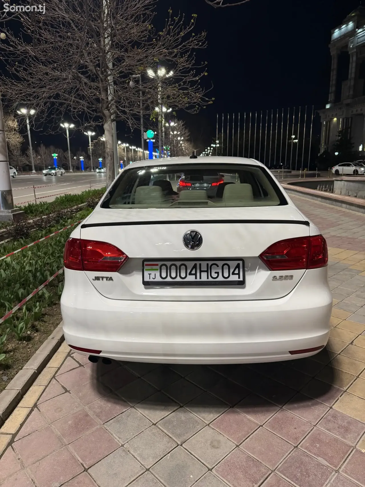 Volkswagen Jetta 2012 · 2.5 AT