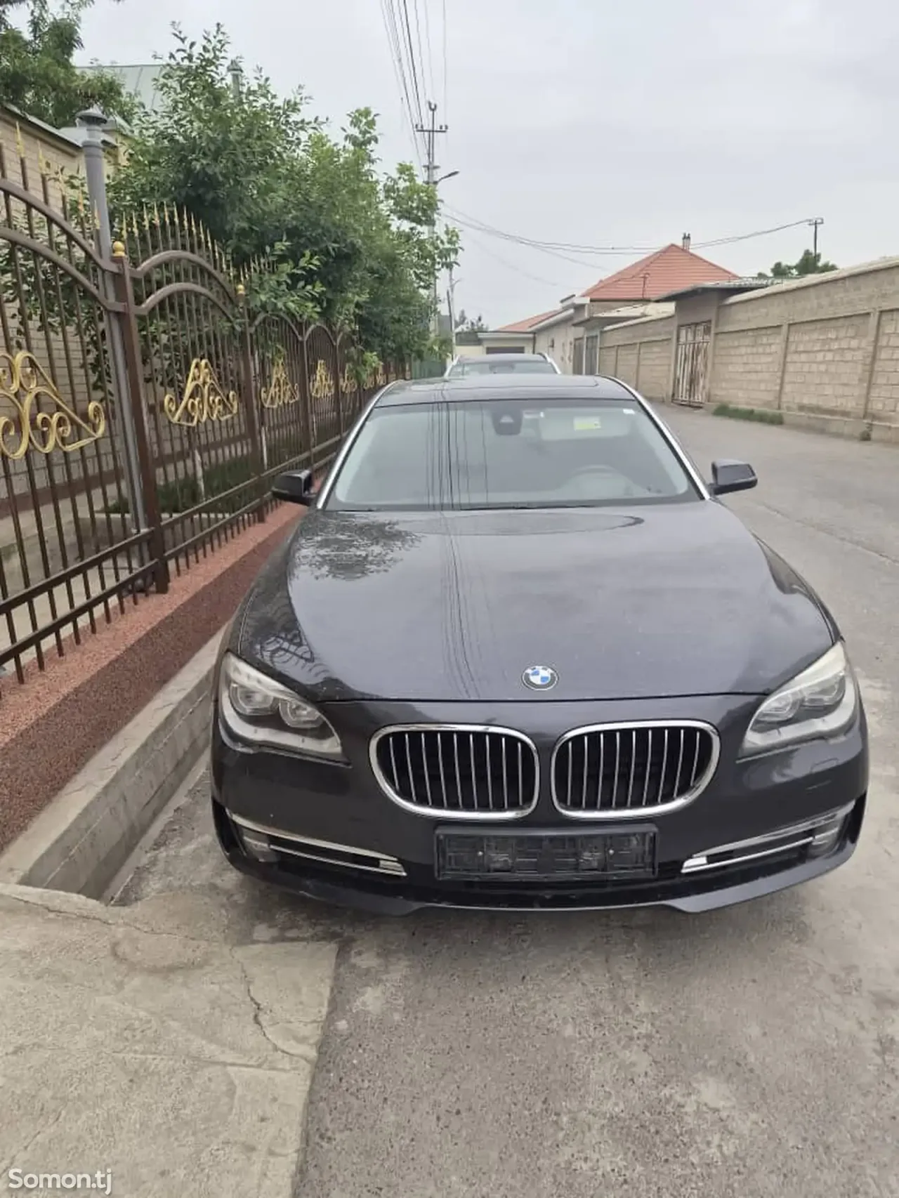 BMW 7 series 2014 · 3.0 AT