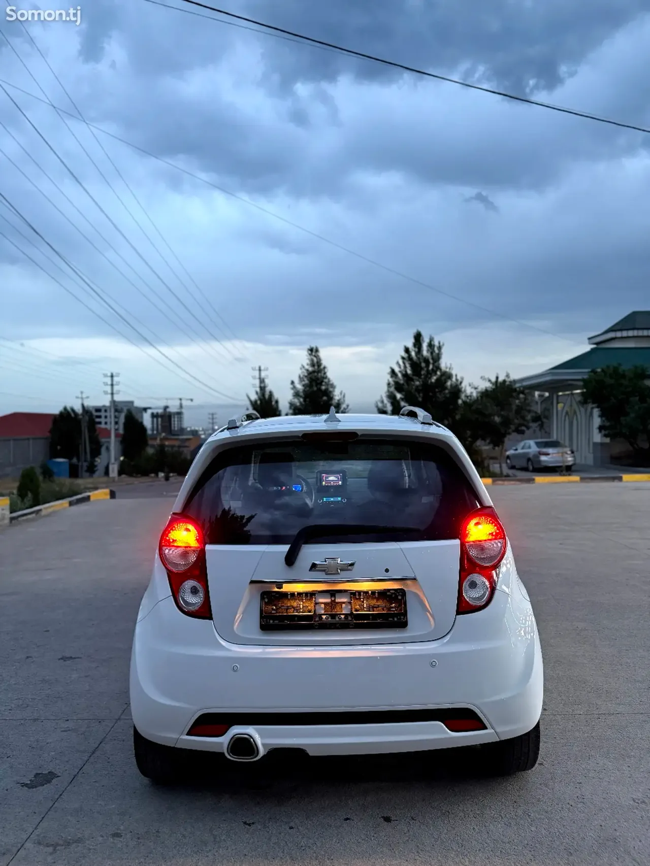 Chevrolet Spark 2014 · 1.2 AT