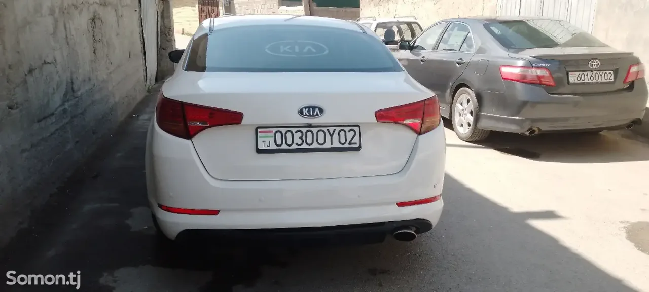 Kia K5 2011 · 2.0 AT