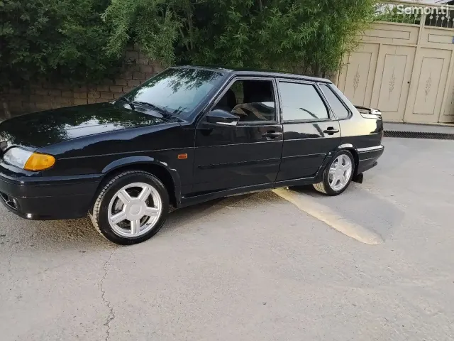 Lada (ВАЗ) 2115 2012 · 1.7 MT