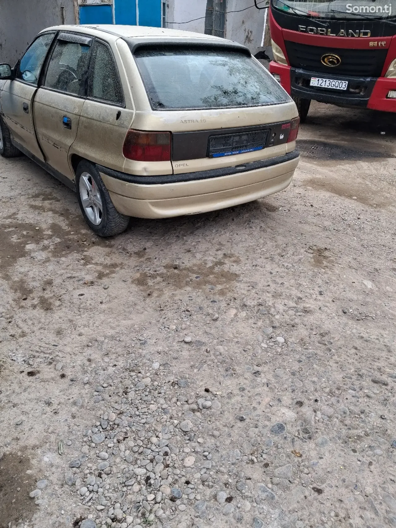 Opel Astra F 1996 · 1.6 MT