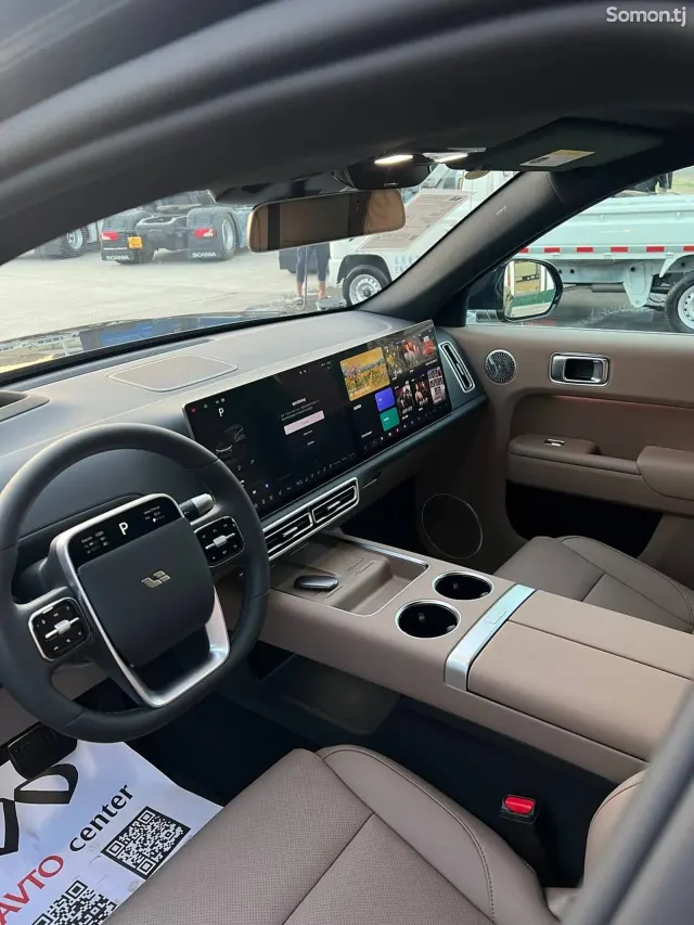 Li Auto (Lixiang) L9 2025 · 4.0 AMT