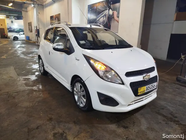 Chevrolet Spark 2014 · 1.3 AT