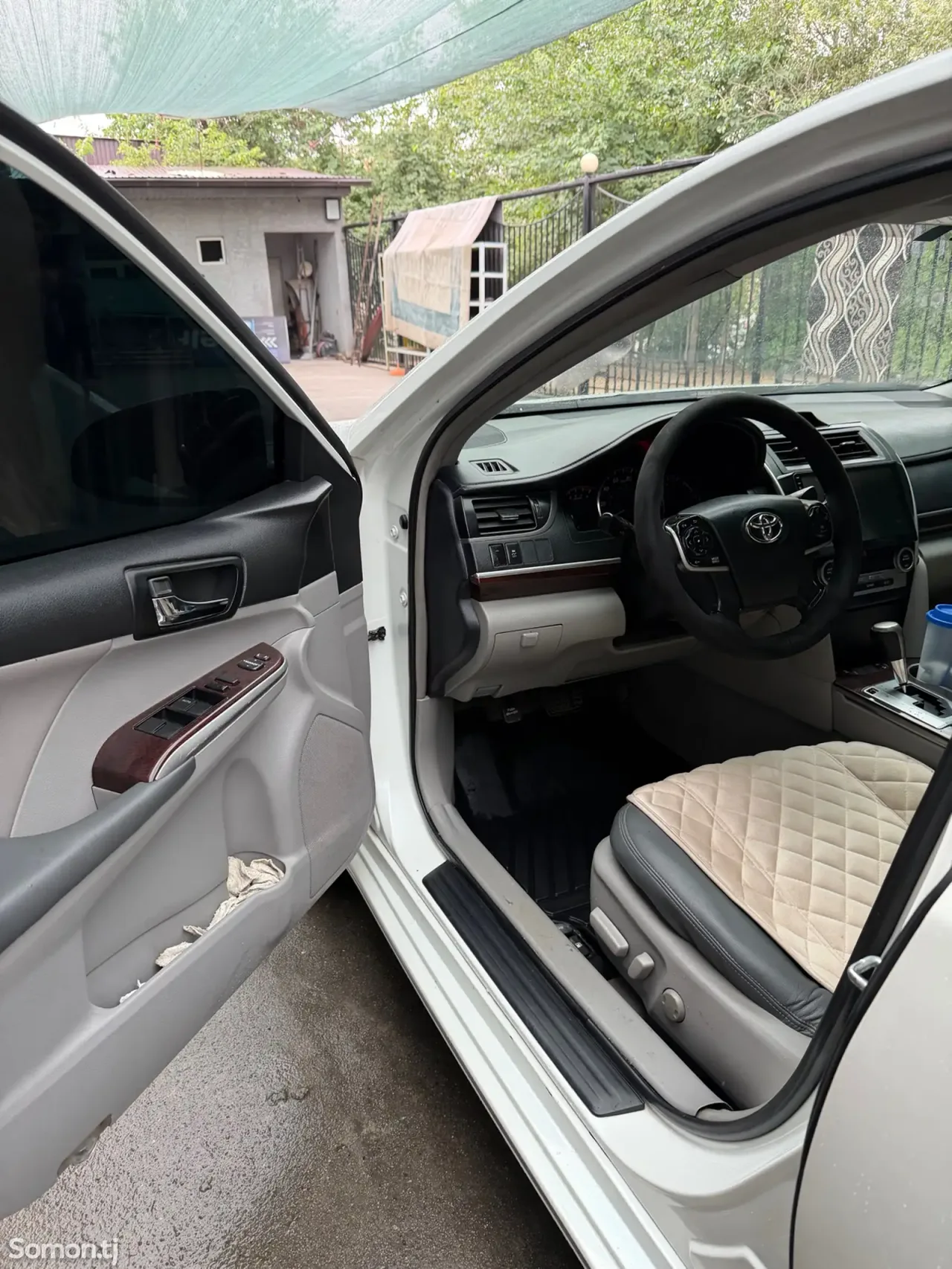 Toyota Camry 2013 · 3.5 AT