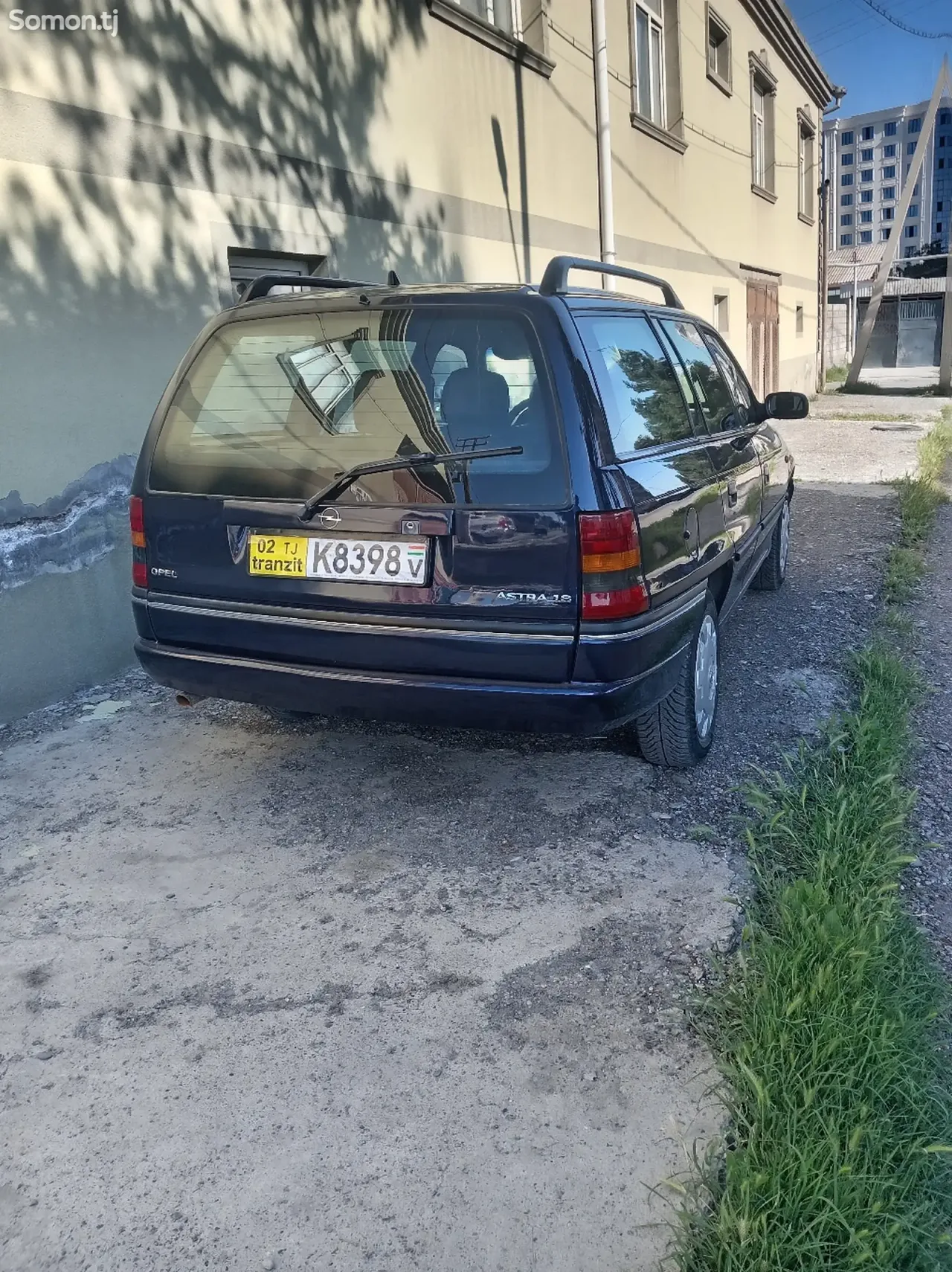 Opel Astra F 1998 · 1.6 MT