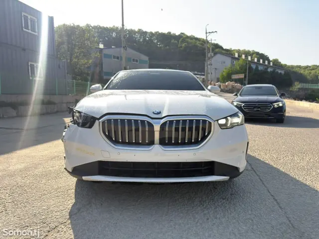 BMW 5 series 2024 · 2.0 AT