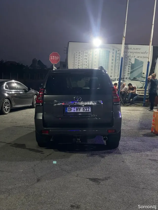 Toyota Land Cruiser Prado 2020 · 3.0 AT
