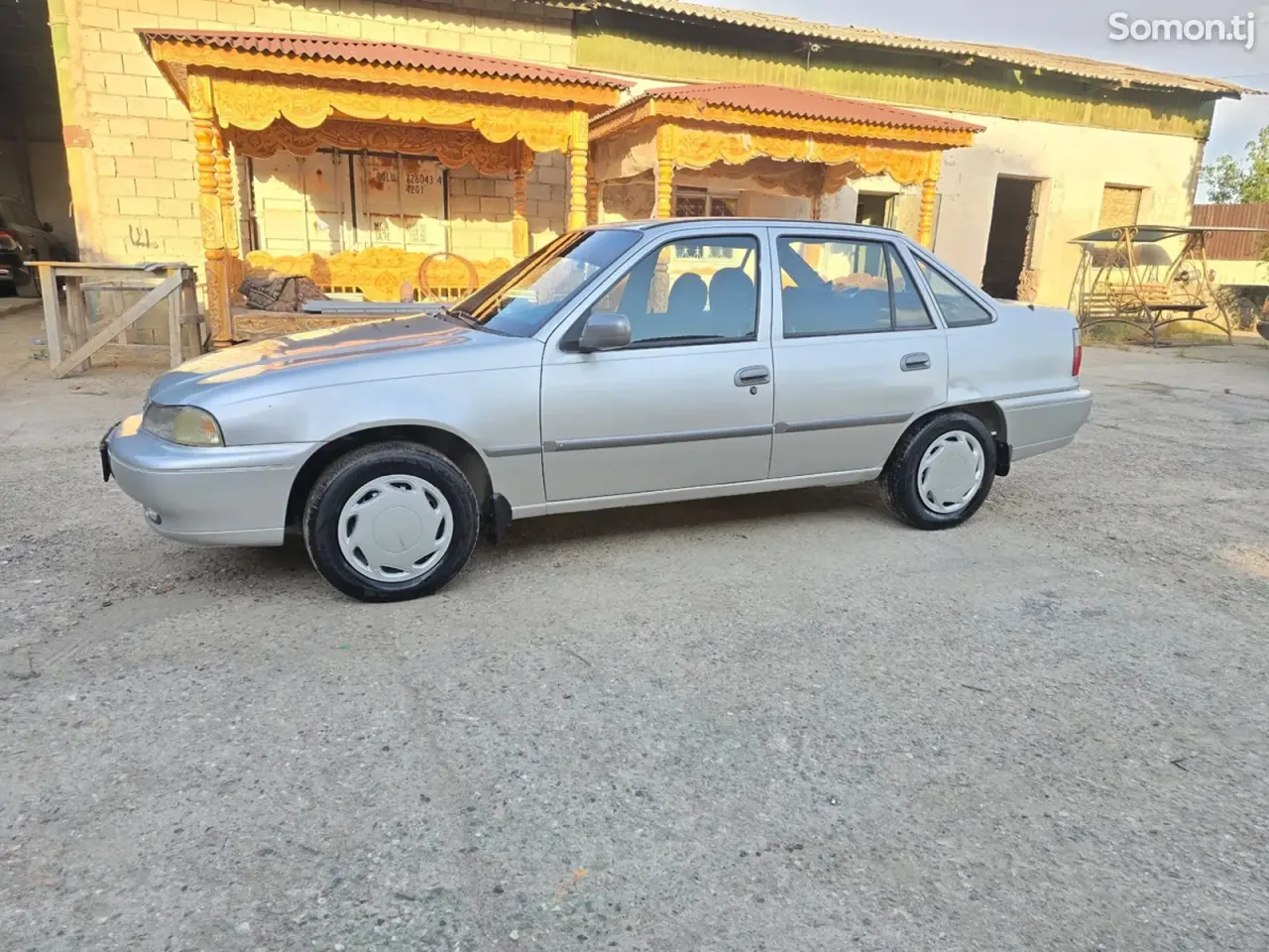 Daewoo Nexia 1996 · 1.6 MT