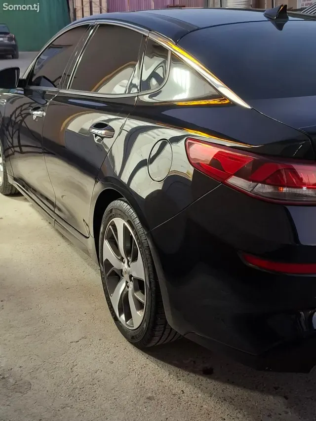 Kia Optima 2019 · 2.4 AT