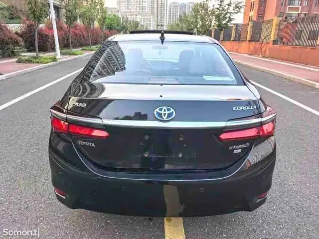 Toyota Corolla 2018 · 1.8 AT
